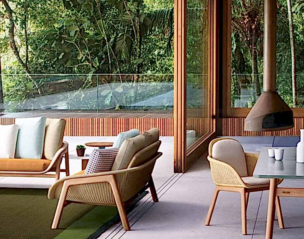 Balcony Armchair Materials Guide for Carefree Lounging