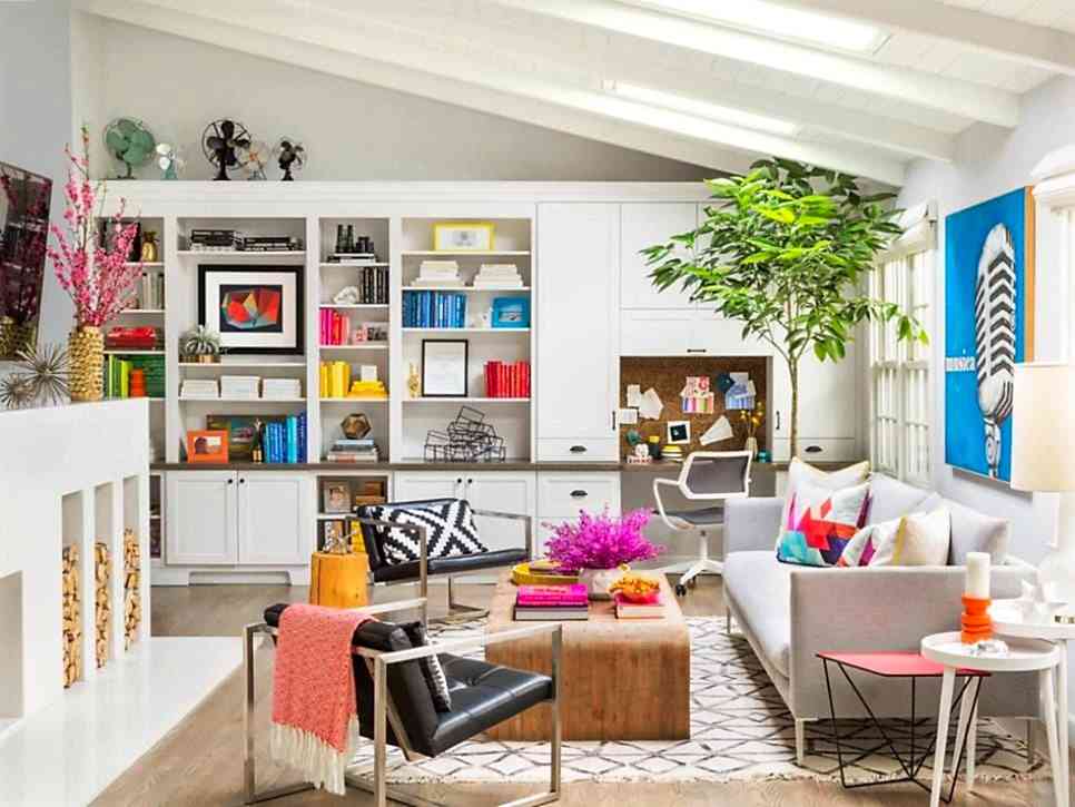 Bookshelf Decor: How to Style Your Displays Like a Pro